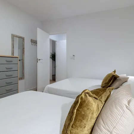 Apartment Conde Y Luque *