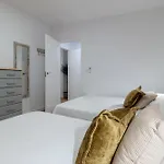 Apartmán Conde Y Luque *